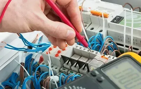 Professional electrician in Hendon